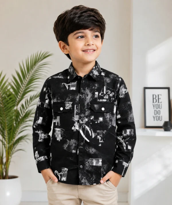 black shirt boy image
